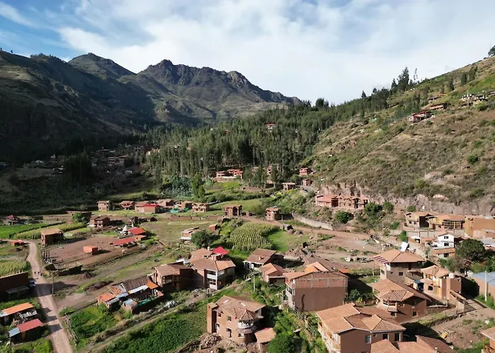 Colibri Wasi Pisac * Cusco